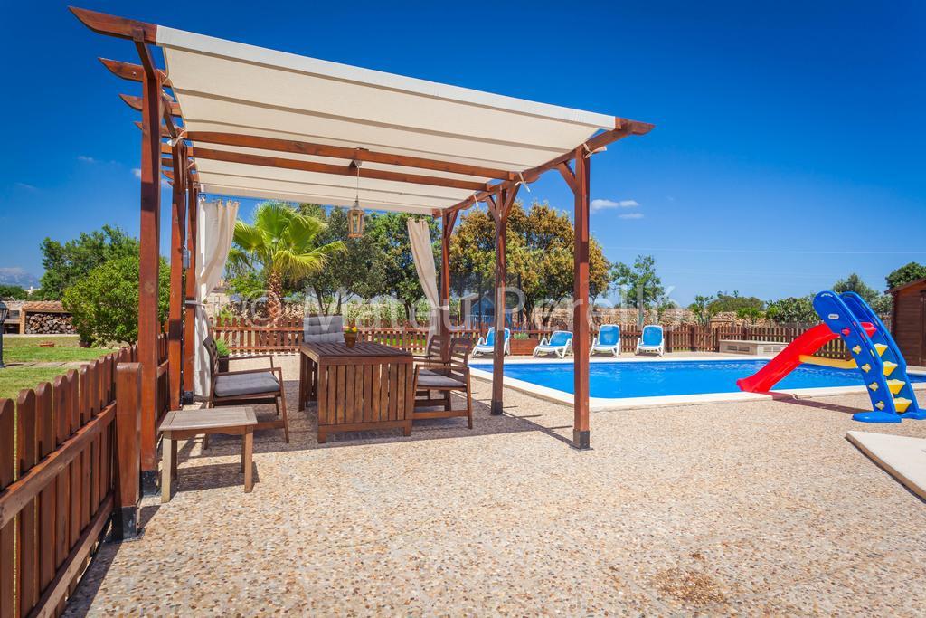 Villa Santa Eulalia Can Picafort  Eksteriør bilde