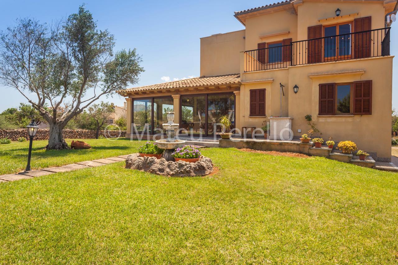 Villa Santa Eulalia Can Picafort  Eksteriør bilde